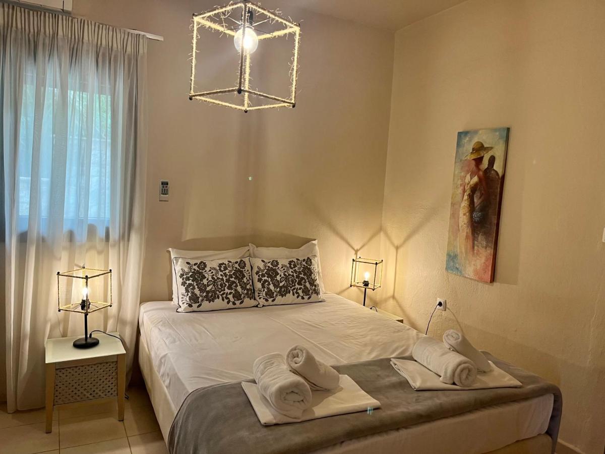 The Beach House - Apartments & Studios (Adults Only) Áfitos Extérieur photo