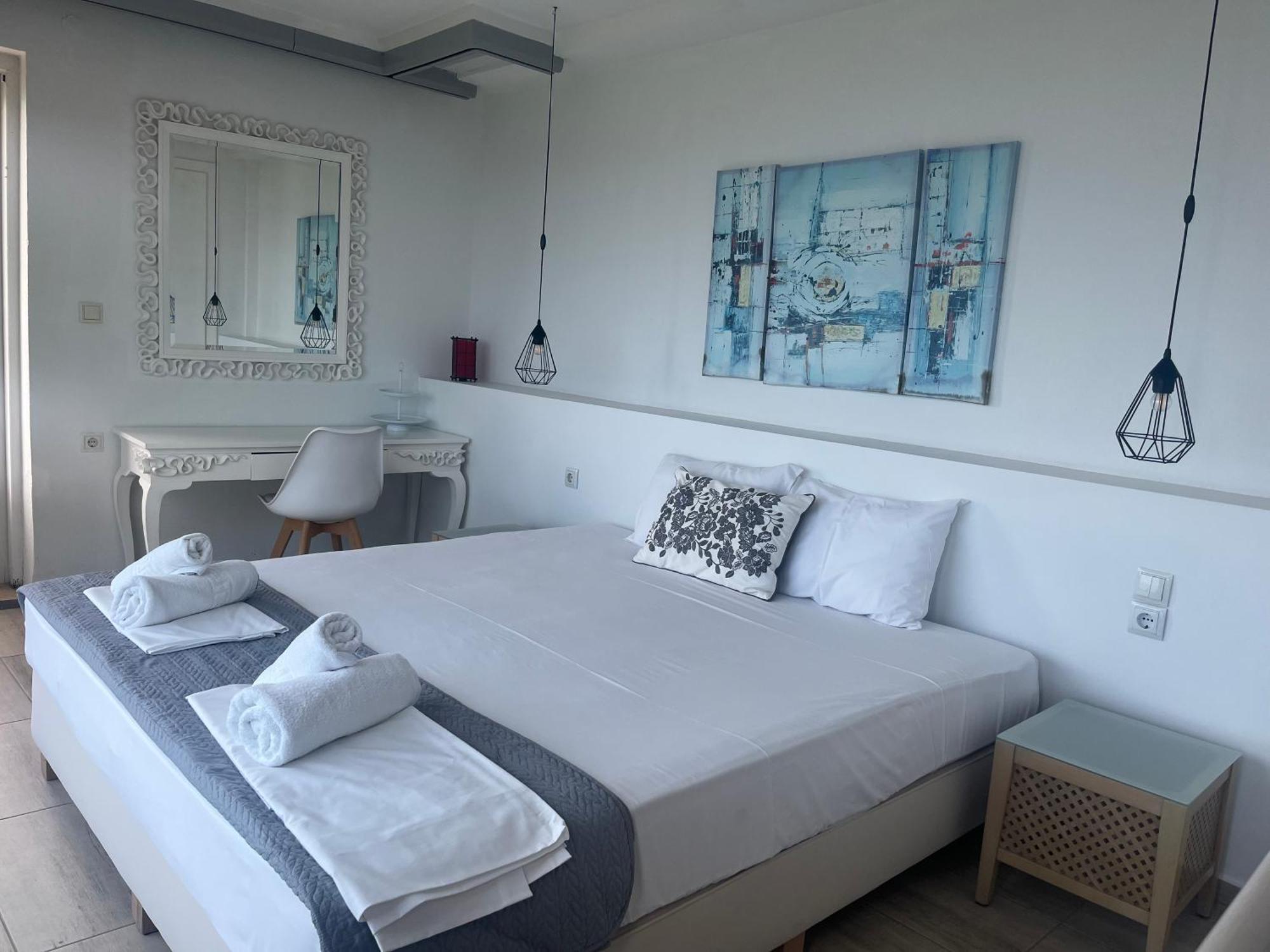 The Beach House - Apartments & Studios (Adults Only) Áfitos Extérieur photo