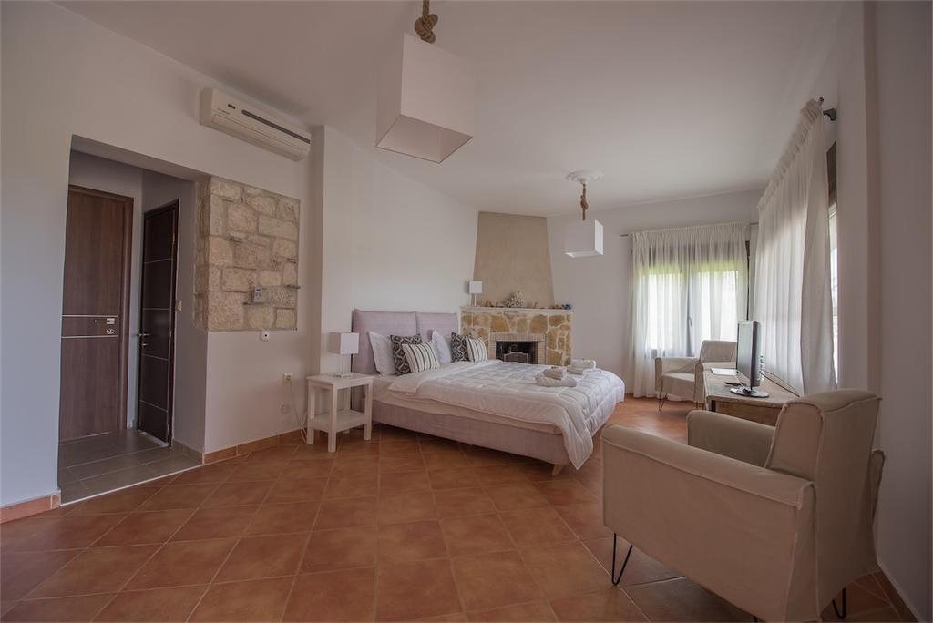 The Beach House - Apartments & Studios (Adults Only) Áfitos Extérieur photo