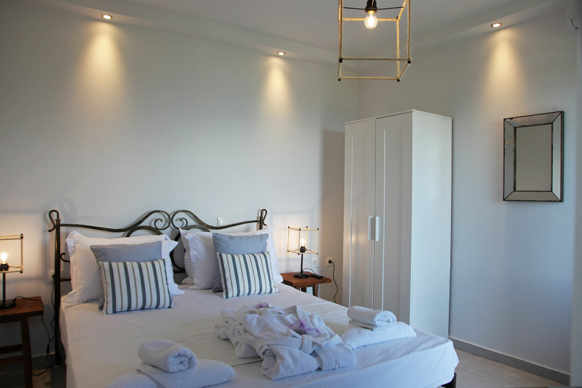 The Beach House - Apartments & Studios (Adults Only) Áfitos Extérieur photo